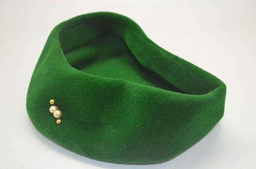Vintage ladies green beret