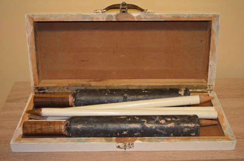 Vintage Jukskei Set in original box