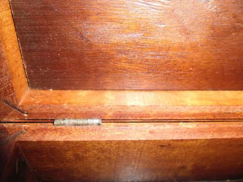 Vintage treen box with inlay of South America