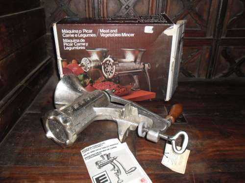 Heavy duty Eberle cast aluminum #8 meat and vegetable grinder in original box