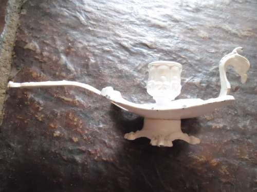 Gorgeous vintage metal dragon candleholder. Made in Italy