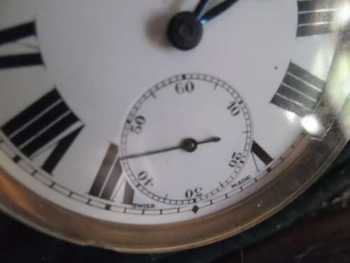 L Pavid . Geneva. Durban "Railway Regulator" pocket watch with pouch. Swiss made