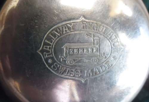 L Pavid . Geneva. Durban "Railway Regulator" pocket watch with pouch. Swiss made