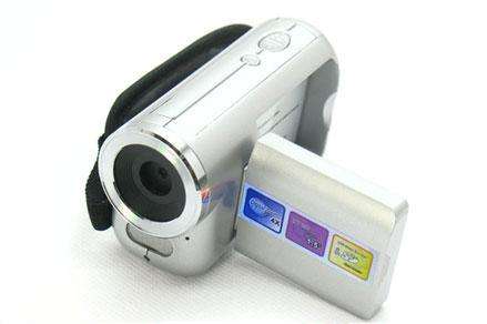 MINI DIGITAL CAMCORDER - 4 X Digital Zoom