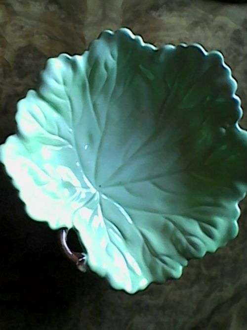 Green CarltonWare Leaf Dish