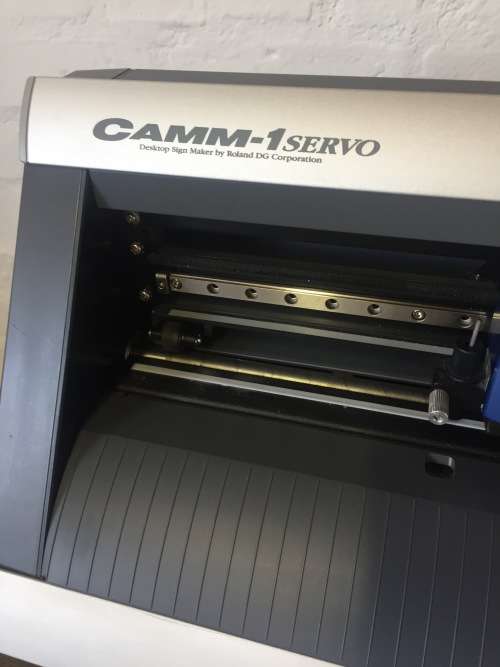 Roland GX-24 Desktop Vinyl Cutter