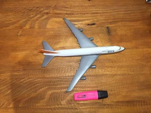 SAA SAL Model airplane from the 90s