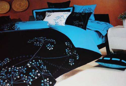 6 PCE EMBROIDERED DUVET COVER SETS - DOUBLE BED SIZE