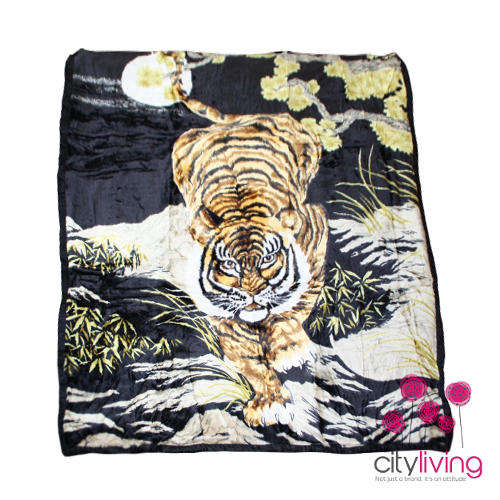 Free Shipping - Tiger Print Blanket - Queen Bed