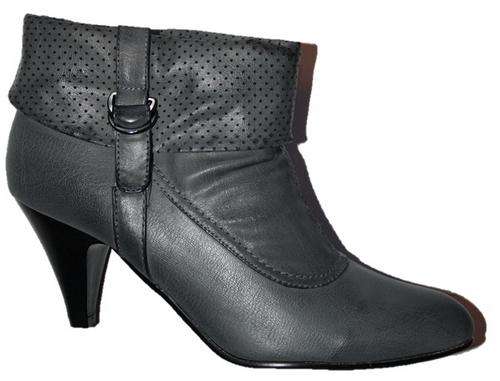 BRAND NEW FASHIONABLE ANKLE HIGH BOOTS - SIZE 6 - GREY