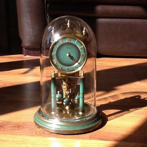 Vintage 400 Day Anniversary Clock