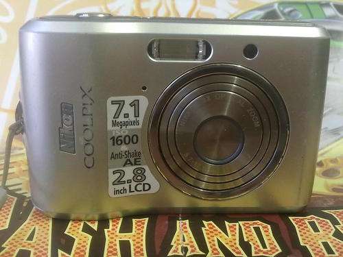 7.1 Mega Pixel Nikon Coolpix with 2 GB SD memory card