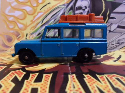 Lesney Matchbox Land Rover Sefari