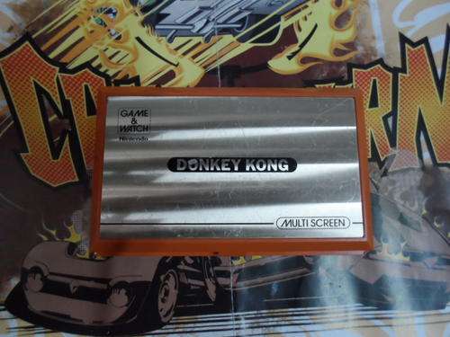 1983 Nintendo Game and wacth Donkey Kong