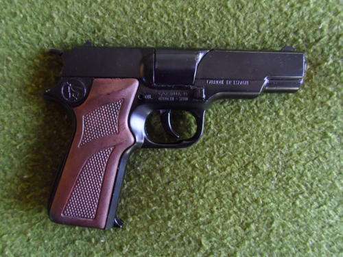 Gonher Police Pistol 8 shot cap gun.