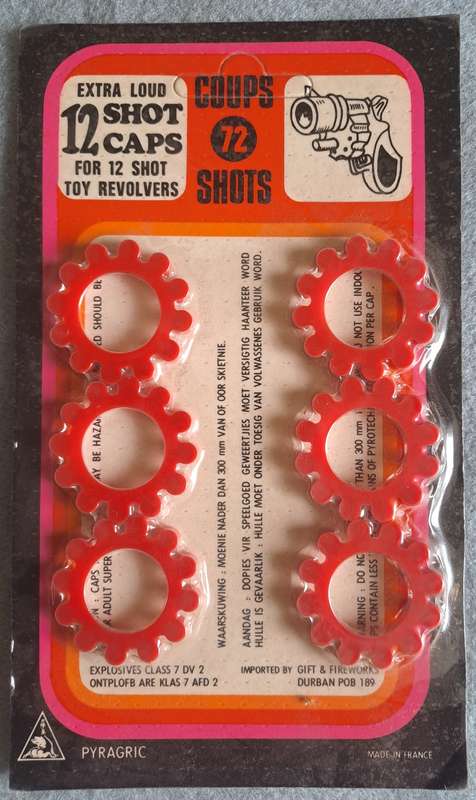 Vintage Pyragric 12 shot Caps.