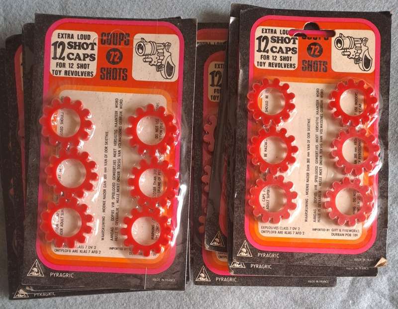 Vintage Pyragric 12 shot Caps.