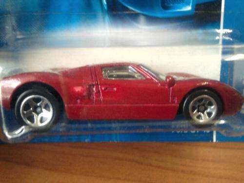 Ford GT-40