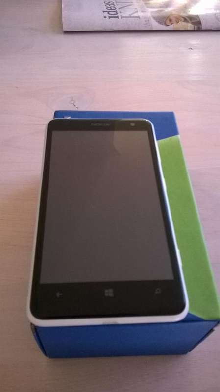 Used Nokia Lumia 625 (Network Unlocked & Good Condition)