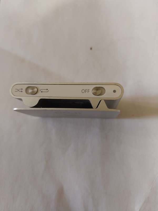 Apple Ipod Shuffle 1G Silver Model 1ste Gen