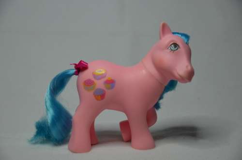 Vintage G1 My Little Pony Sweet Delight *UK European Cookery Exclusive*