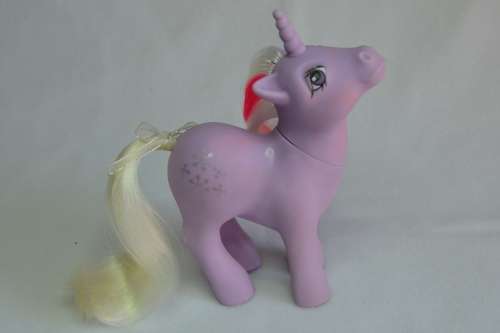 Vintage G1 My Little Pony Unicorn Powder
