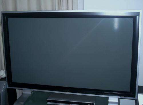 42" (104cm) HD PLASMA TV as NEW- CRAZY R1 Auction!!!!