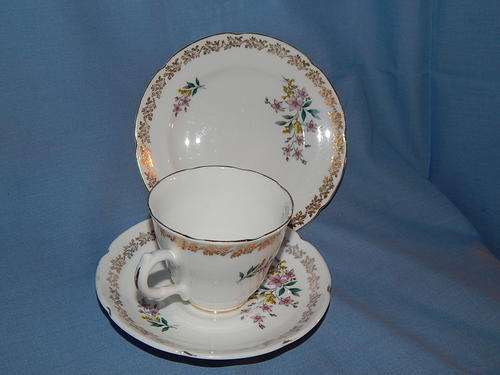 Lovely Royal Grafton trio. Clearance sale!