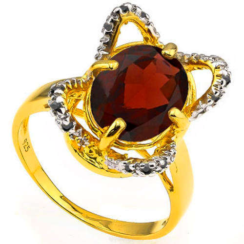 **IN STOCK**MARVELOUS 4.70 CARAT TW (17PCS) GARNET & BLACK DIAMOND RING
