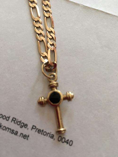 9ct Gold Chain 50cm 4.7mm PLUS 9ct Gold Pendant & Ankle Bracelet (Valuation Certificate Included)