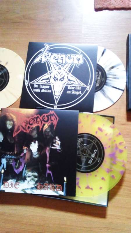 Venom-The Singles Splatter box set,Near Mint