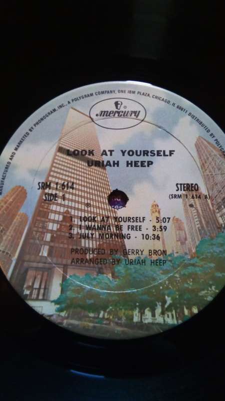 Uriah Heep-Look at Yourself,Sleeve and vinyl vg+