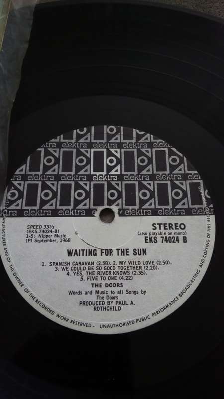 The Doors-Waiting for the Sun,SA press. sleeve vg, vinyl vg to vg+
