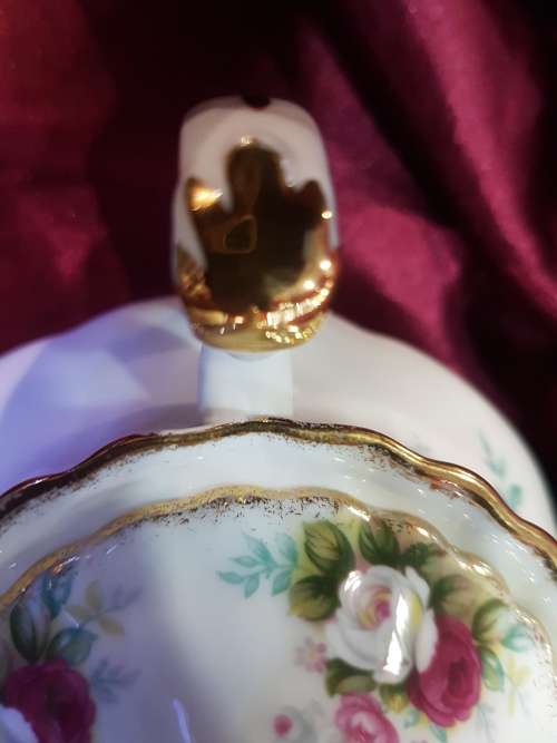 Royal Albert Celebration Sucrier