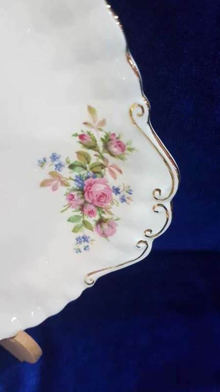 Royal Albert Moss Rose 41 piece tea set