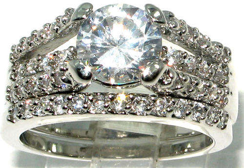 Awesome Genuine White Topaz & Solid 925 Sterling Silver Ring Set Size 7.5