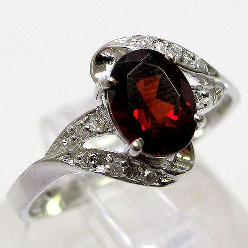 1.5ct Natural Garnet & 925 Solid Sterling Silver Ring Sz 5