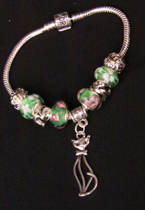 ****EXQUISITE**** Authentic 925 Sterling Silver Pandora Bracelet