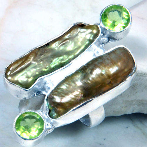 Royal Biwa Pearl and Peridot & Solid 925 Sterling Silver Ring (6.5) (M1/2)