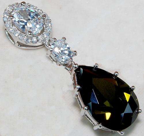 Amazing Green & White Topaz & Solid .925 Sterling Silver Pendant