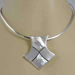 .925 Sterling & Mother of Pearl Pendant with .925 SS Open Colar