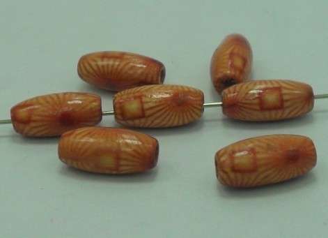 70pcs Cylindrical Wood Beads - 14 x 6mm