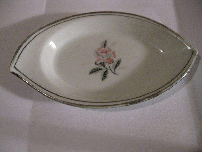 Noritake bowl (Rosales) (12,5 x 7,5 cm)