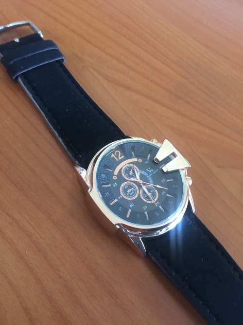 V6 mens Watches ( only 3 left ) stainless steel back