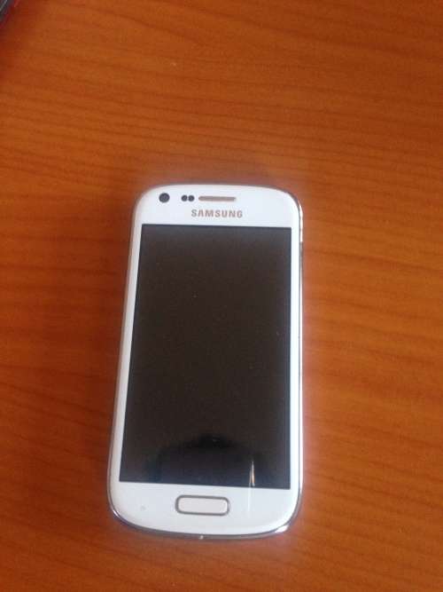 Samsung CDMA smart phones - Imported from the USA ! no reserve !