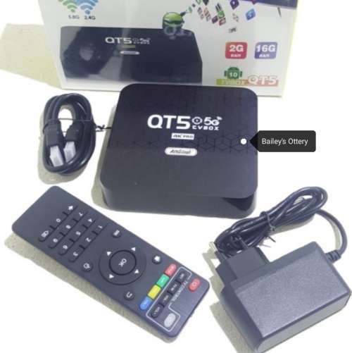 QT5 Android 10 Smart TV Box,