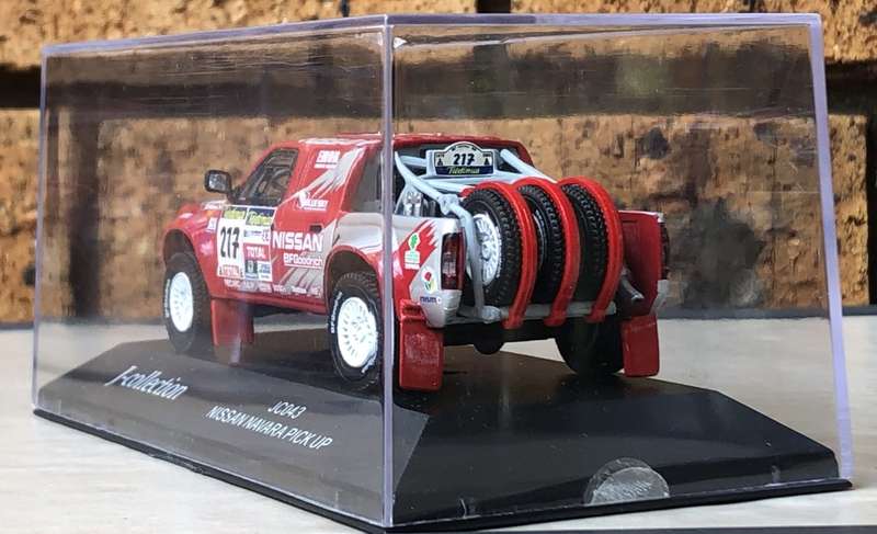 Nissan Navara Pick-up, 2003 Paris-Dakar (#217, Giniel de Villiers & Pascal Maimon)