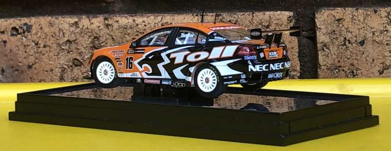 Holden Commodore VE Series 2, 2007 V8 Supercars Championship (#16, Garth Tandler)