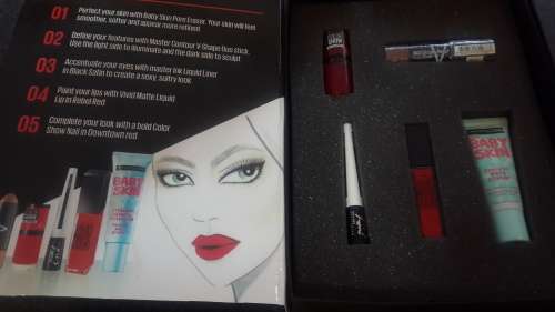Maybelline makeup set