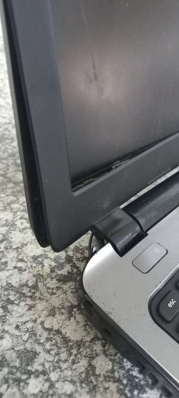 ---READ DESCRIPTION--- HP 250 Selling as Spares/Scraps
